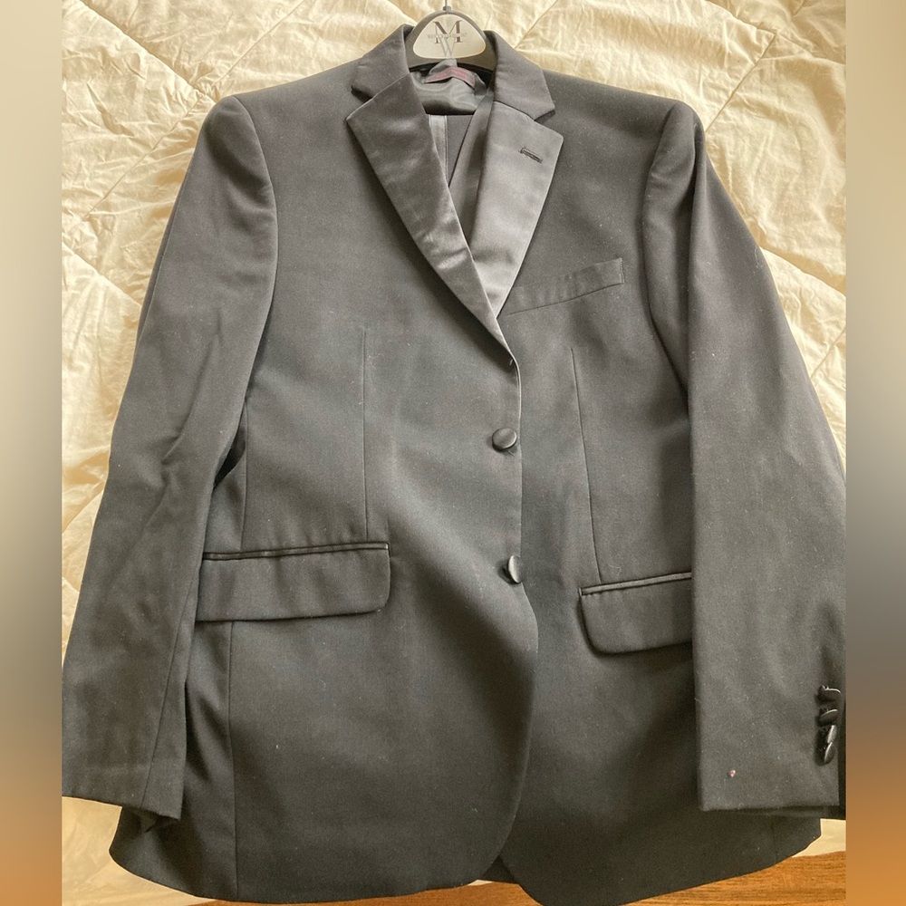 Calvin Klein 3 Piece Suit Set